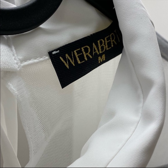 Short jumpsuit - Picture 4 of 9